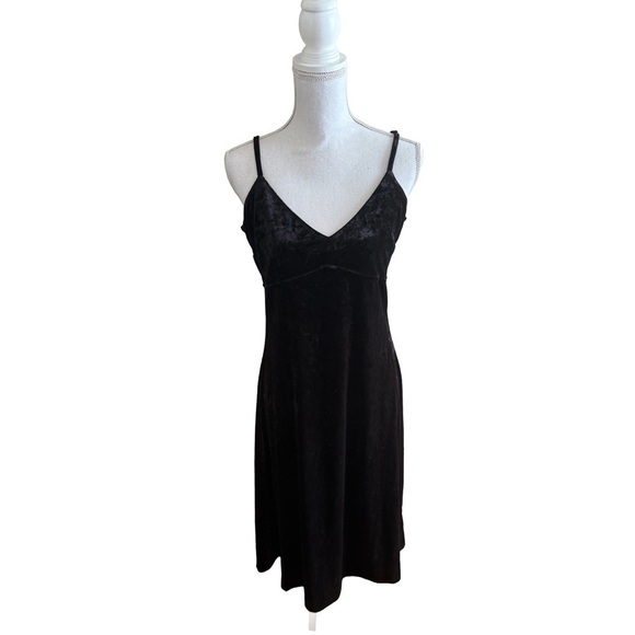 🖤 Michael Kors Black Crushed Velvet Slip Dress - Tagged Large (Fits S/M) 🖤 - Picture 2 of 10